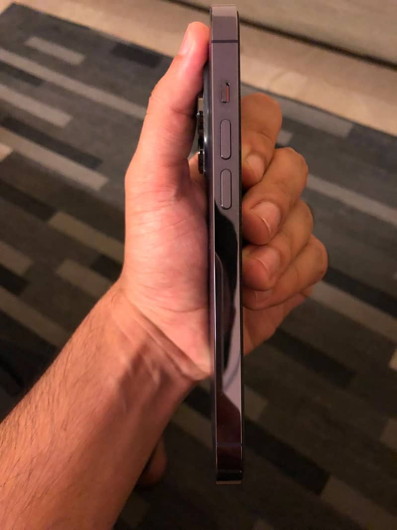 Apple iPhone 14 Pro 4