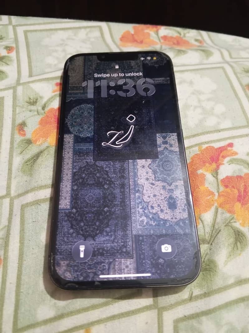 Apple iPhone 13 Pro 4