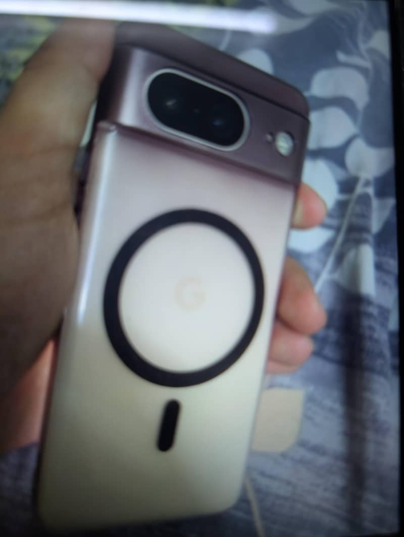 Google Pixel 8 6
