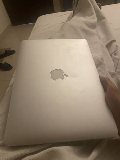 Macbook pro early 2015