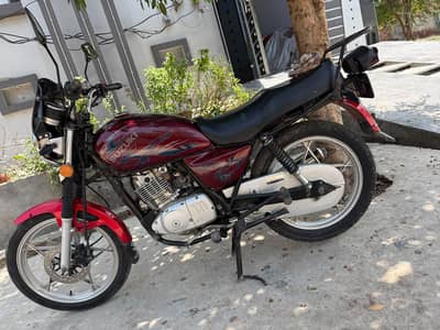 suzuki GS 150 SE