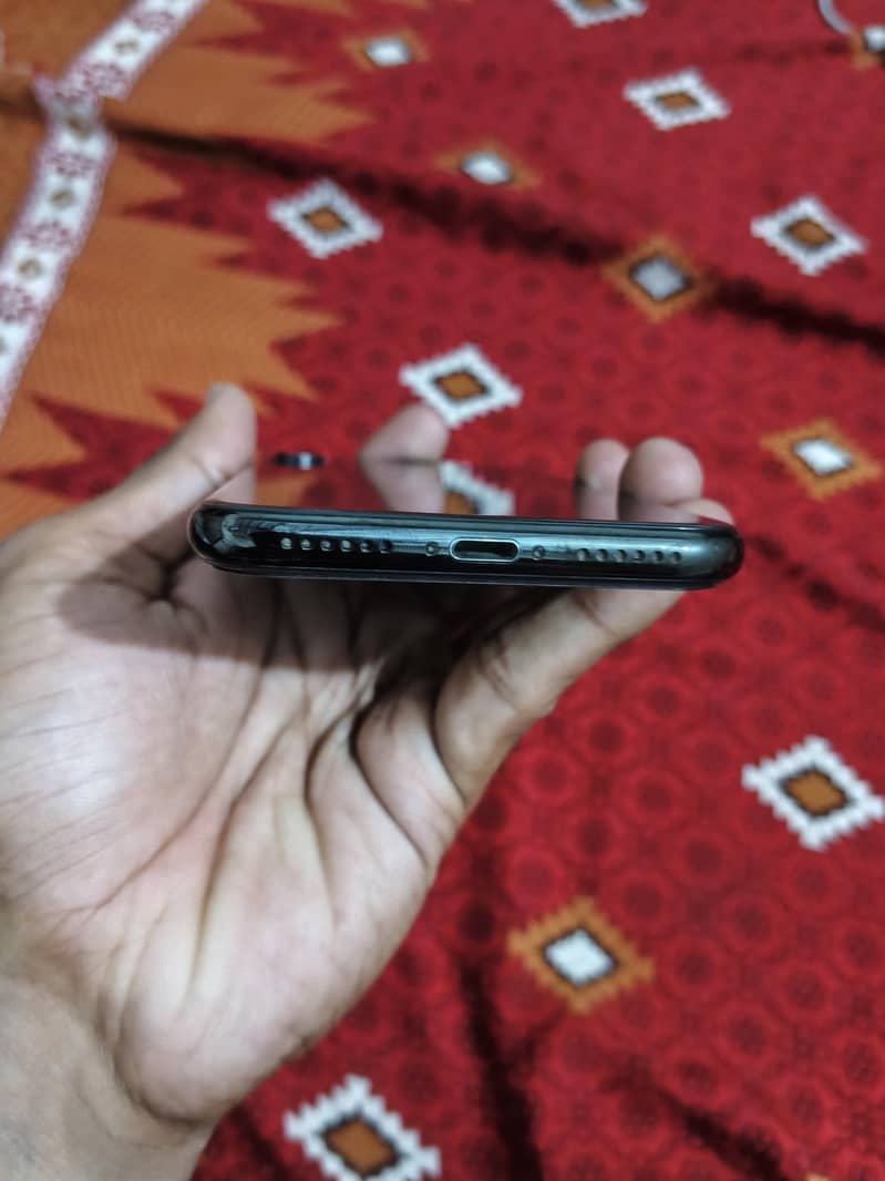 Apple iPhone X 2