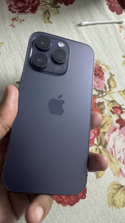 Apple iPhone 14 Pro 256gb Deep Purple PTA approved