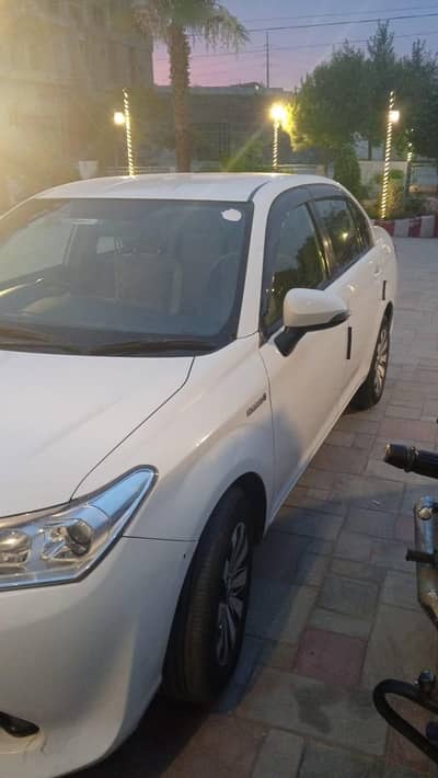 Toyota Corolla Axio 2015/18