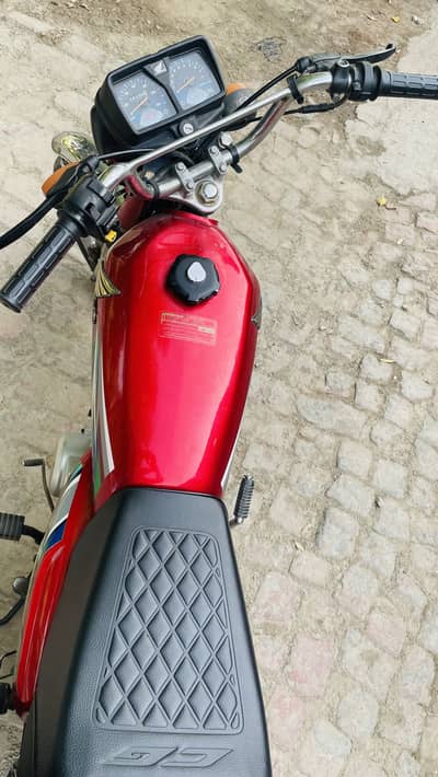 Honda 125 First onwer one hand for sale