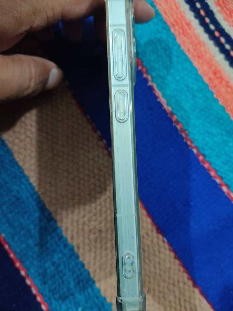 One Plus 13s 2