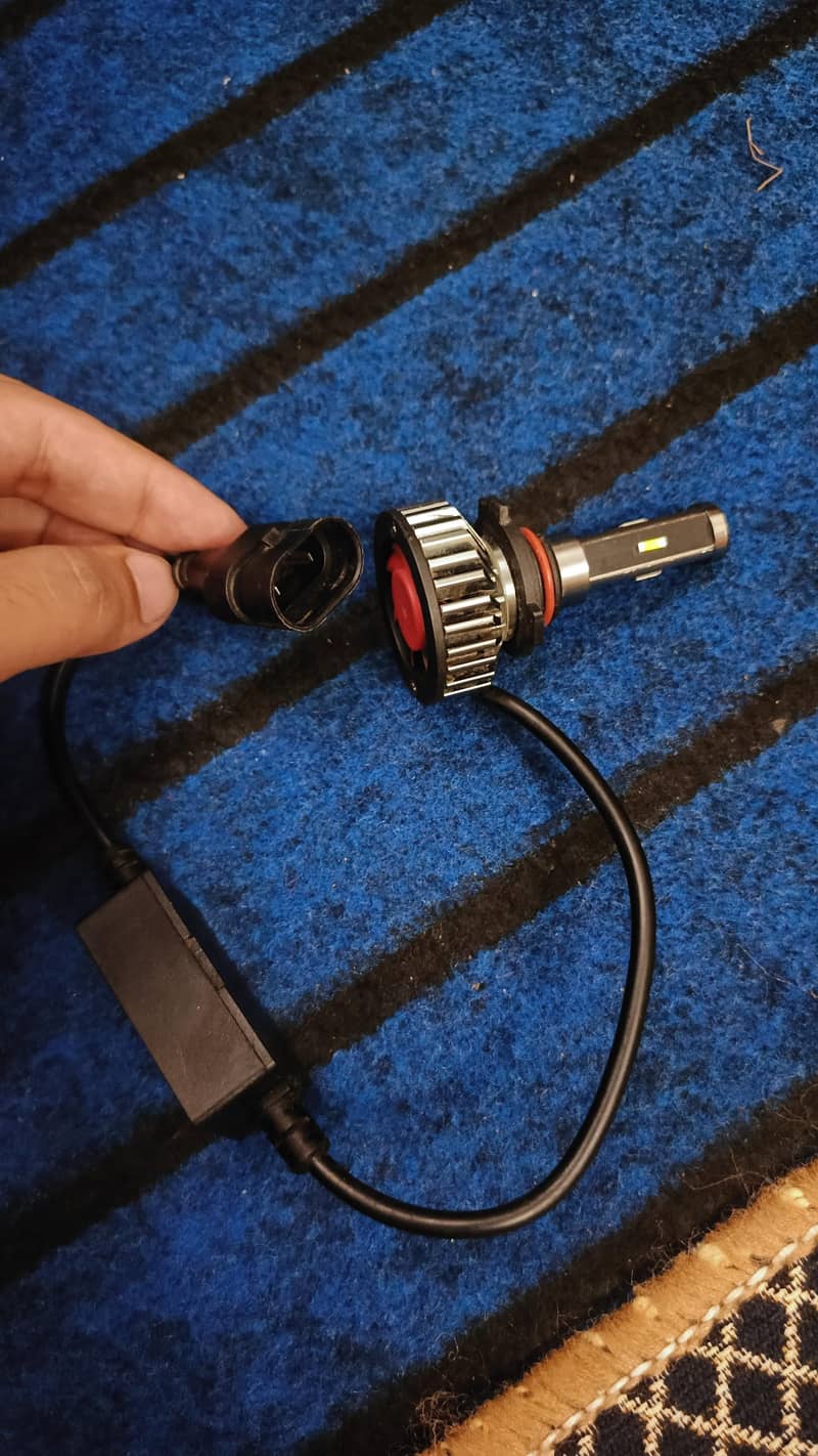 headlighta 1