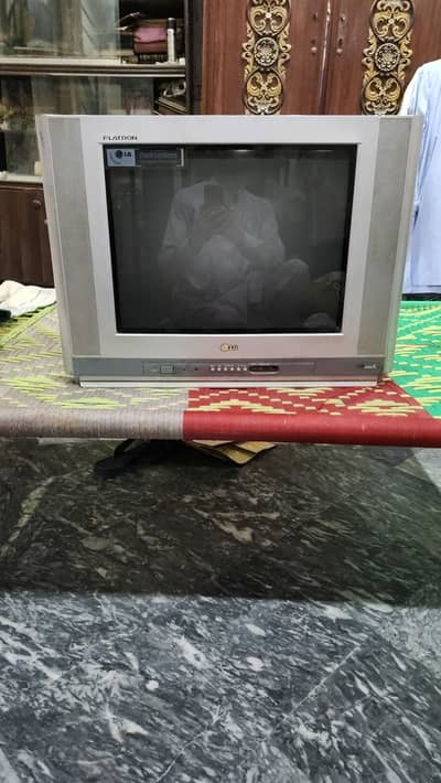 LG FLATRON 21 INCH 10/10 CONDITION ORIGINAL REMOTE