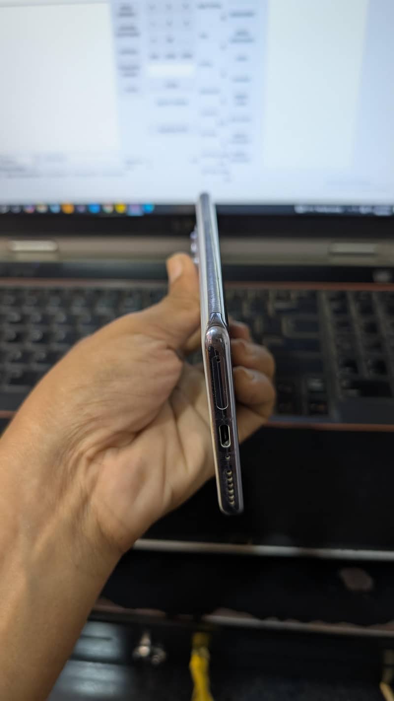 Xiaomi Redmi Note 14 Pro 5