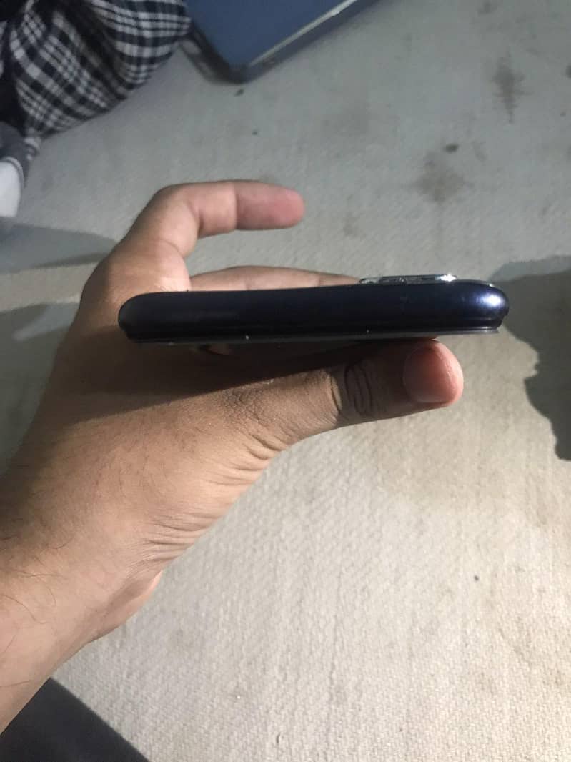 OPPO A52 5
