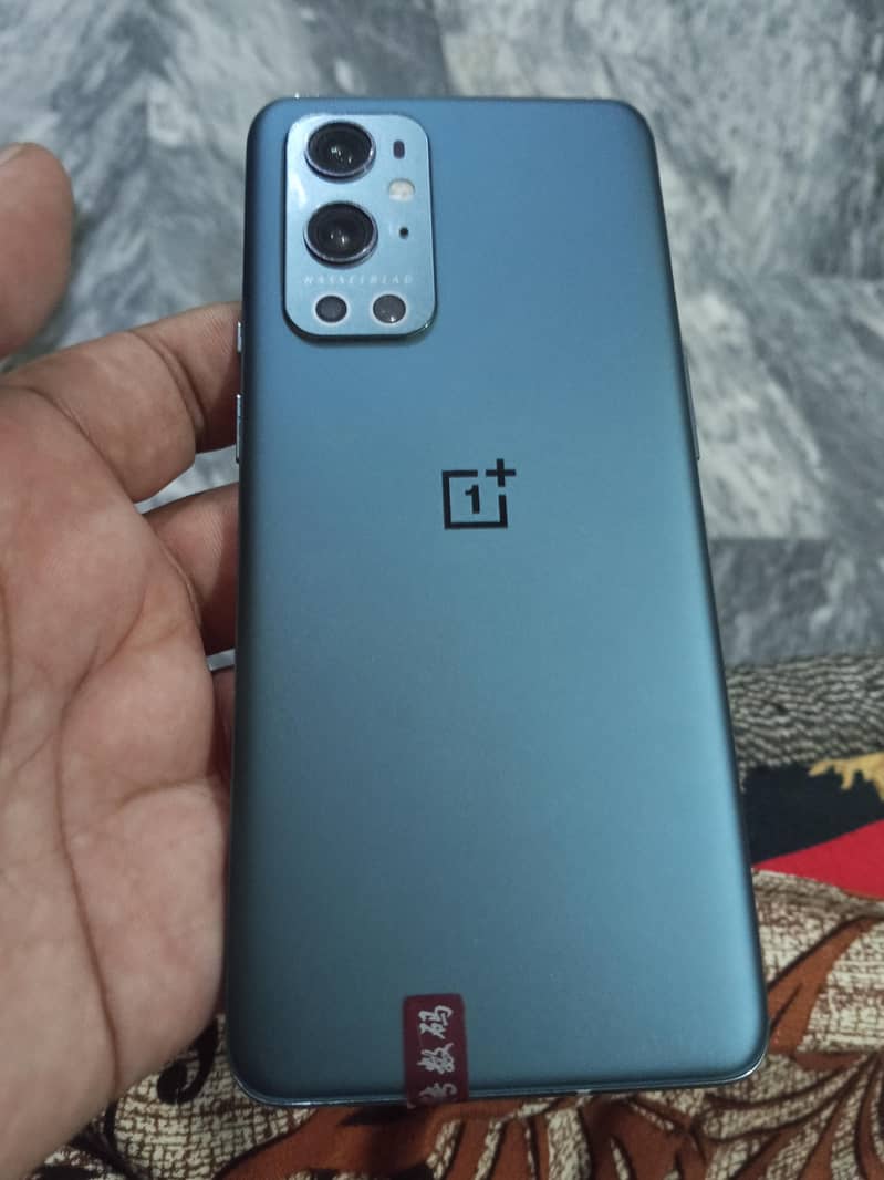 One Plus 9 pro plus 4