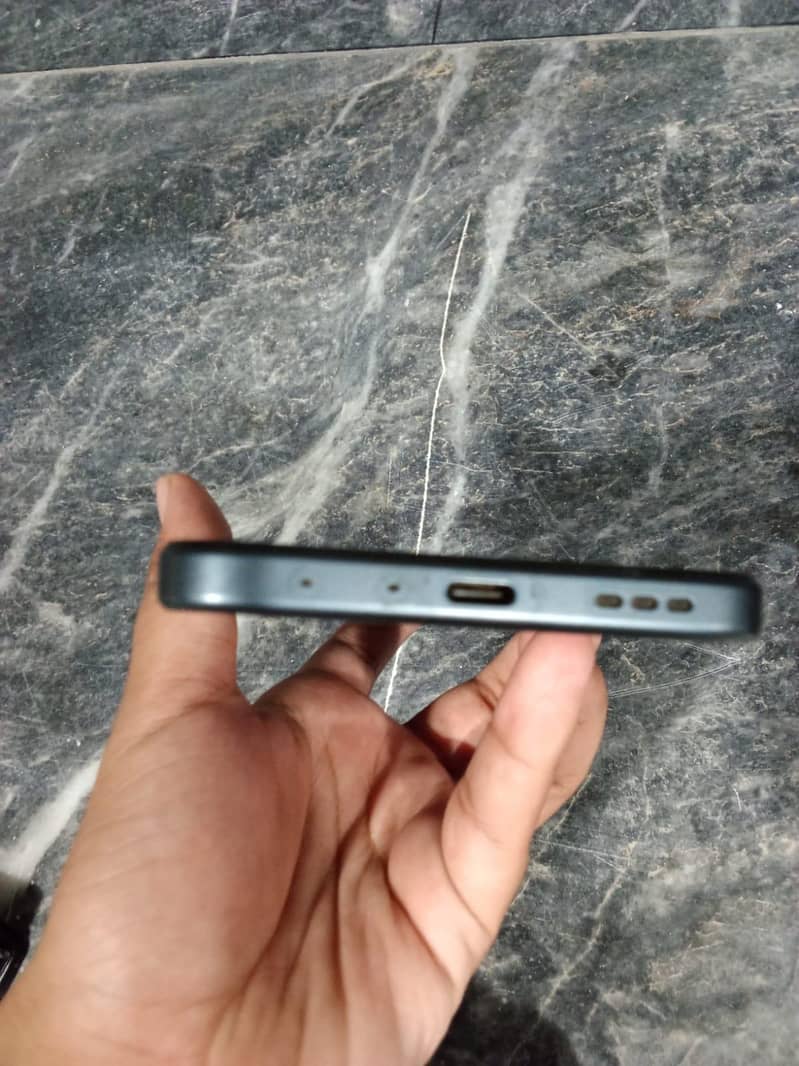 OPPO A6 0