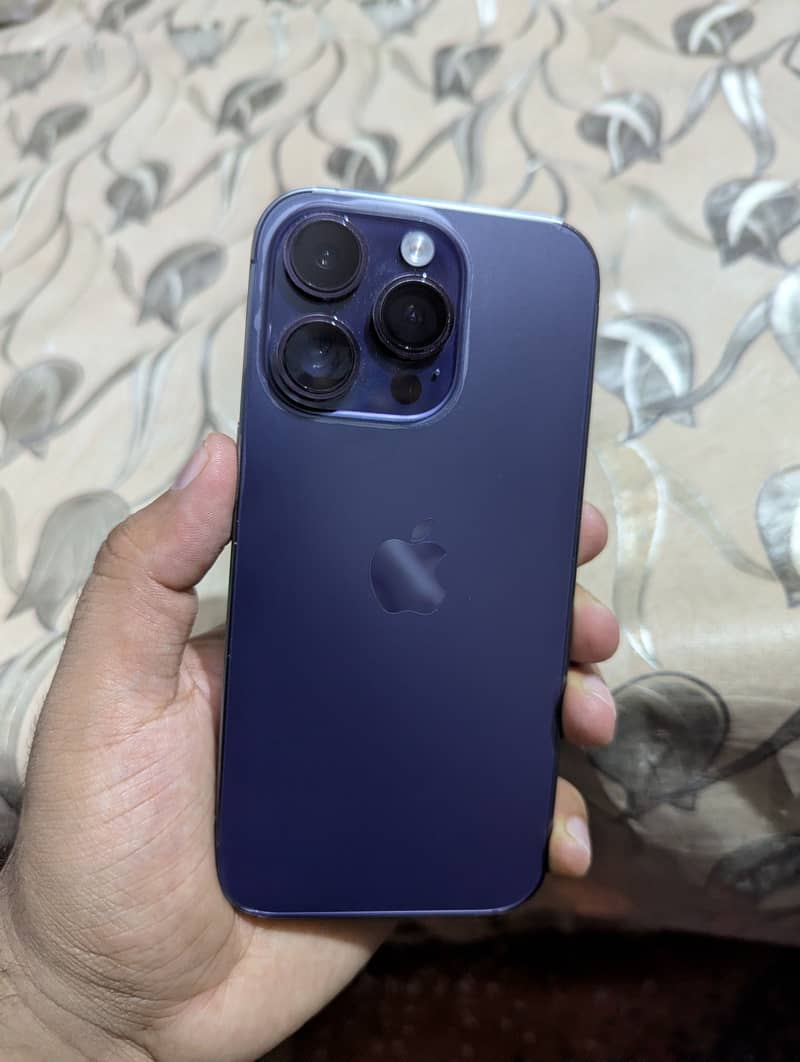 Apple iPhone 14 Pro 3