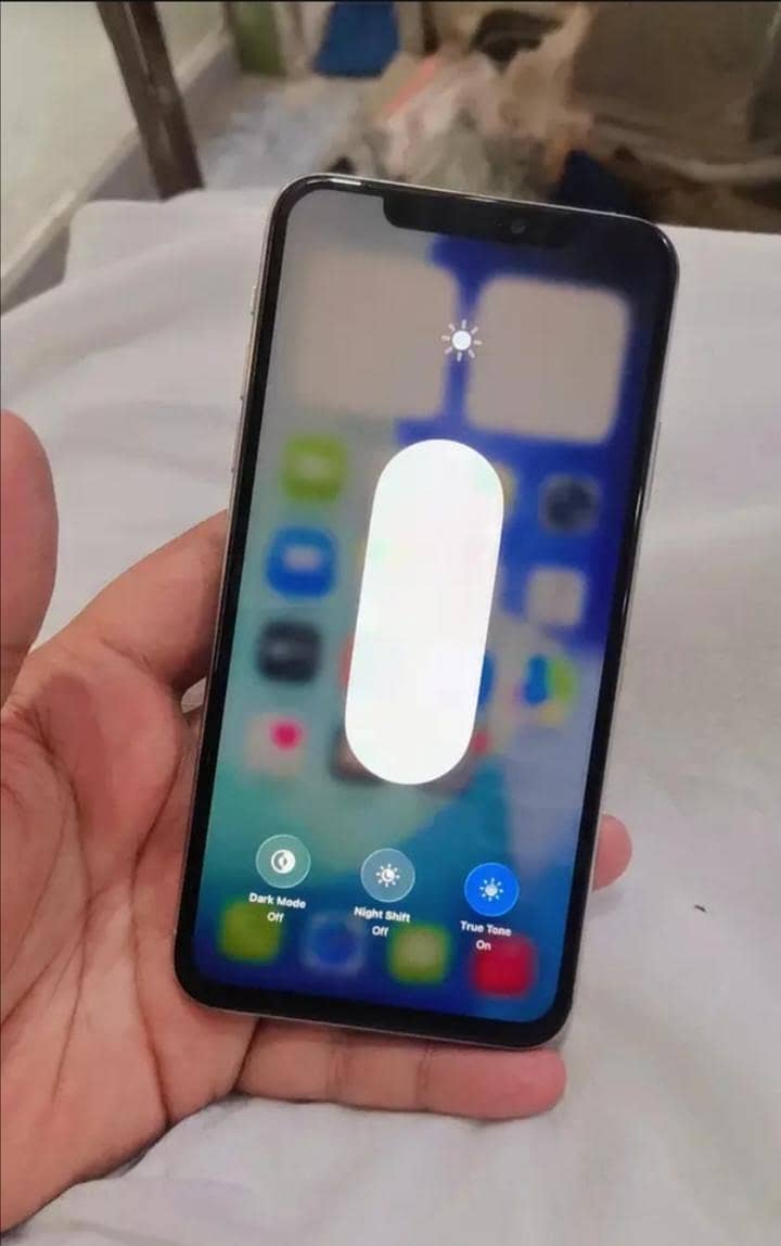 Apple iPhone 11 Pro Max 5