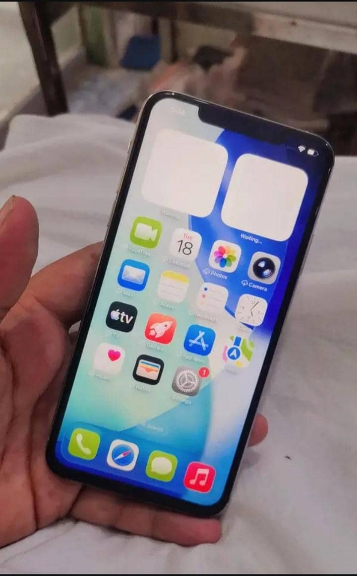 Apple iPhone 11 Pro Max 6