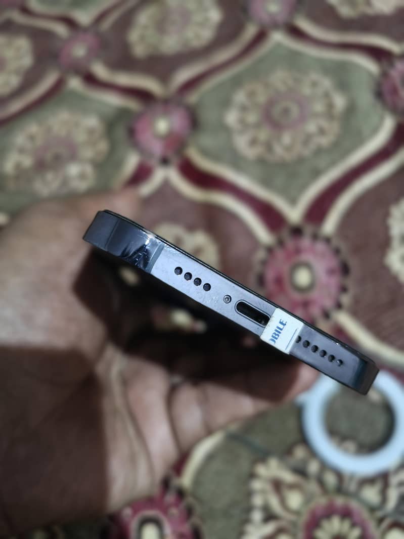 Apple iPhone 14 Pro Max 2