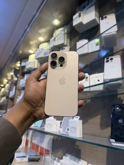 Apple iPhone 16 Pro