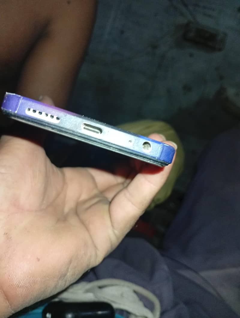 Tecno Spark Go 1