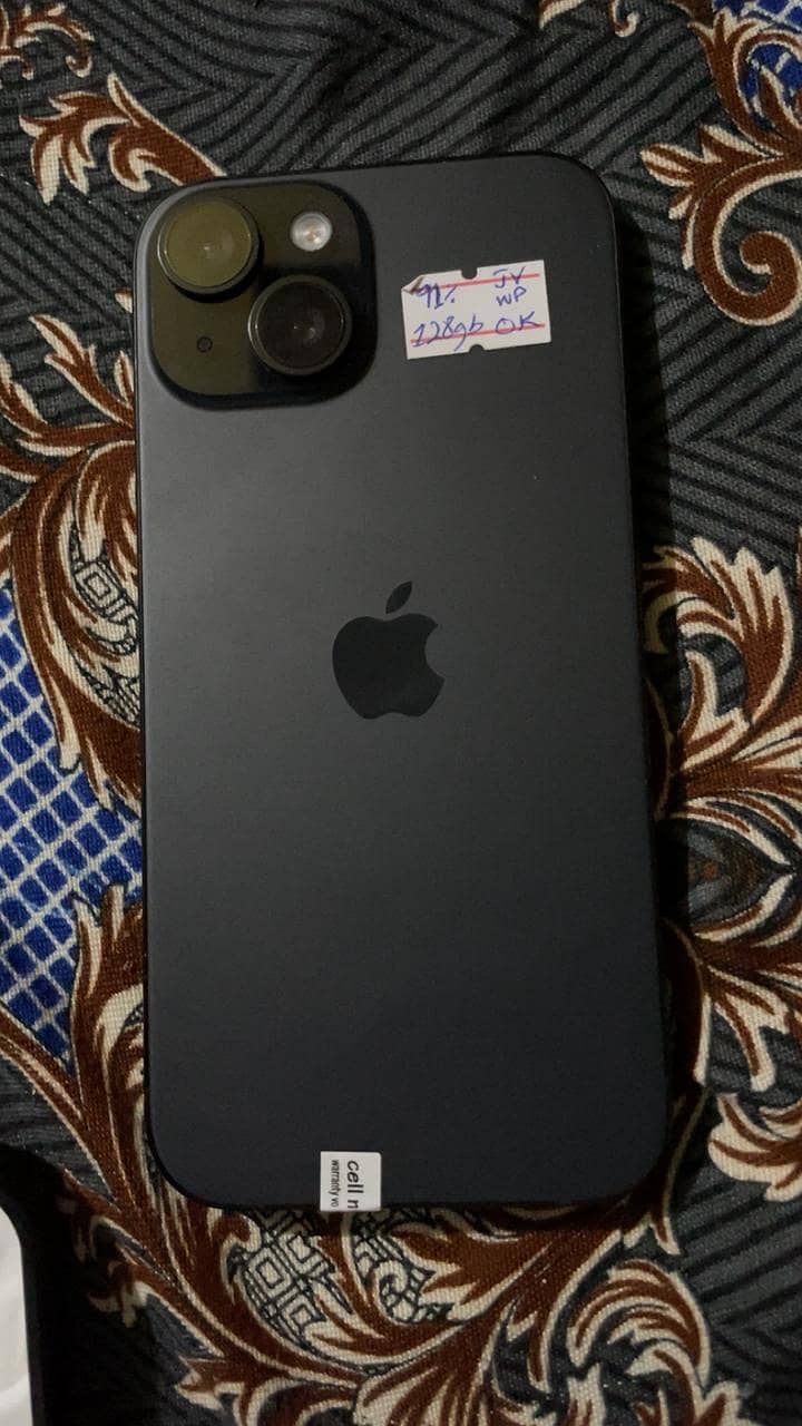 Apple iPhone 15 1