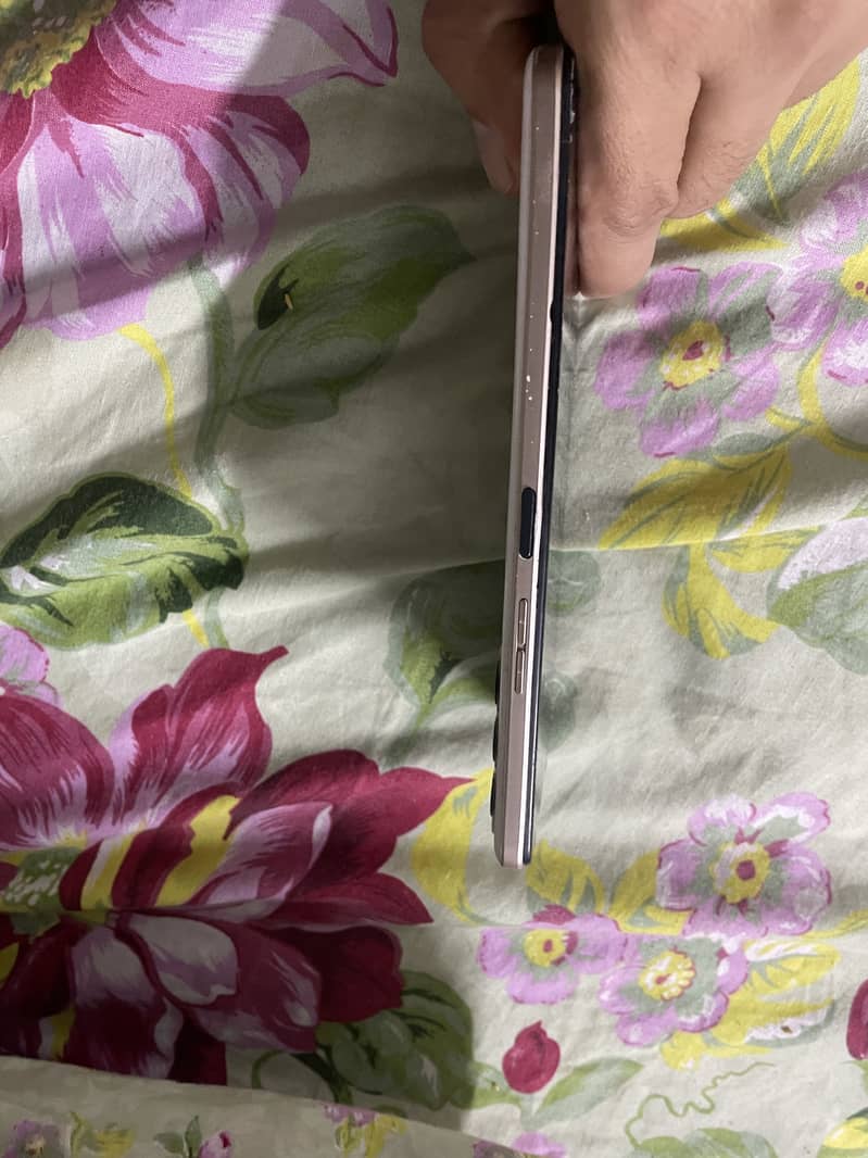 Tecno CAMON 18T 1