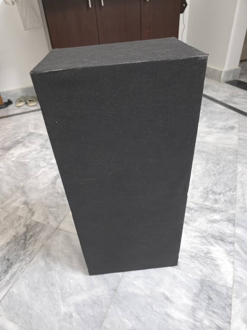 Speaker car Box 1