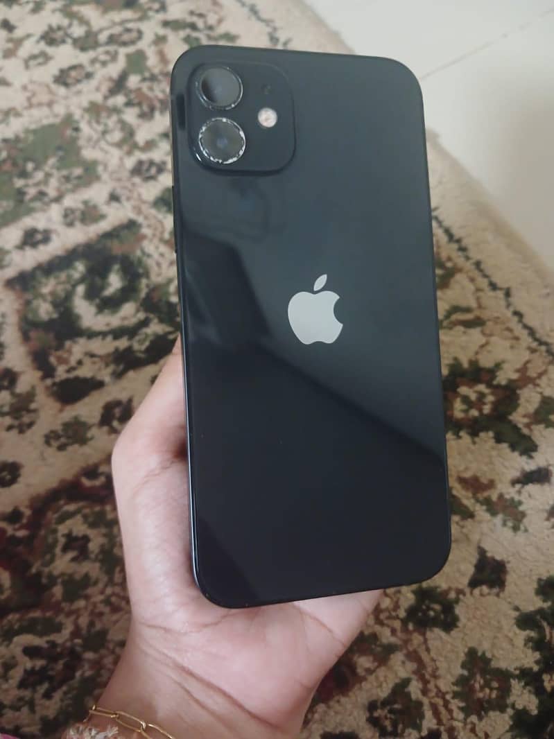 Apple iPhone 12 7