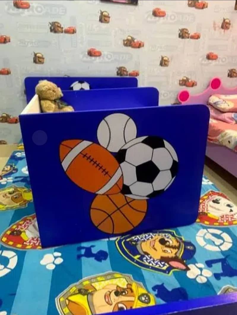 Kids bed one side table 1