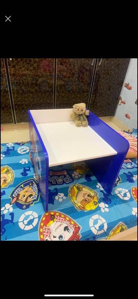 Kids bed one side table 3