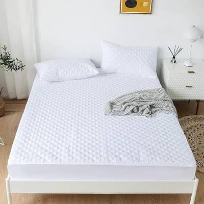 waterproof quality matres cover white double bed