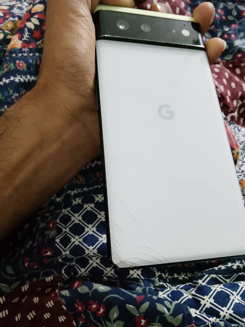 Google Pixel 6 0