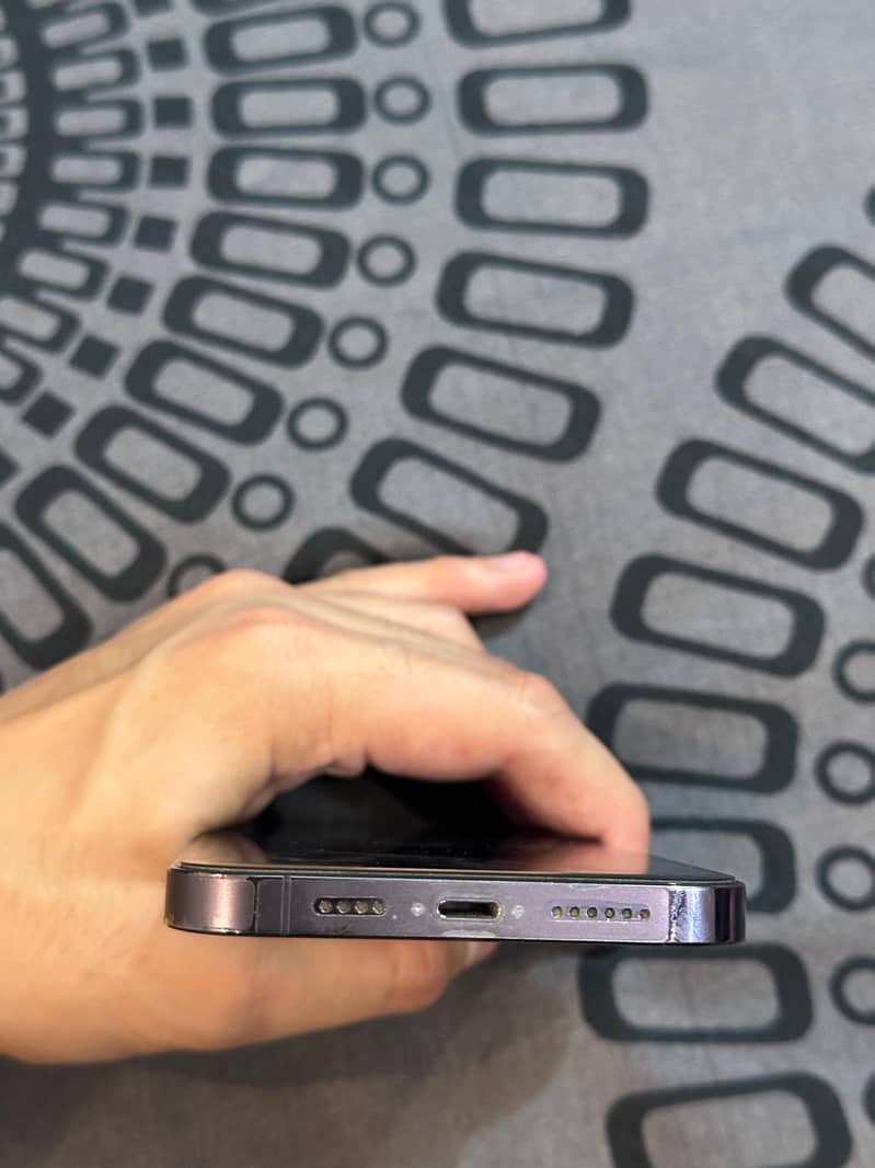 Apple iPhone 14 Pro Max 5