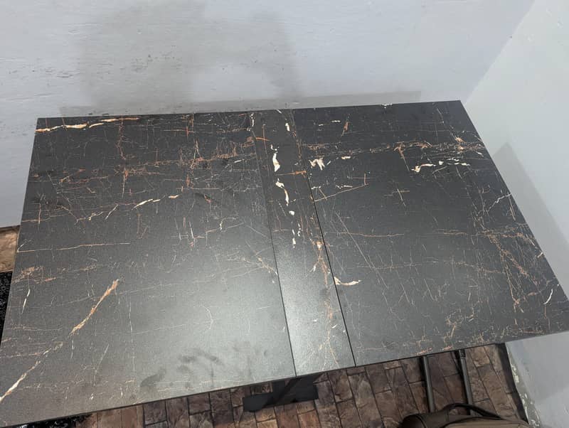 Foldable table with wheels 4