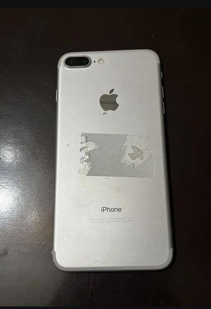 Apple iPhone 7 Plus 0