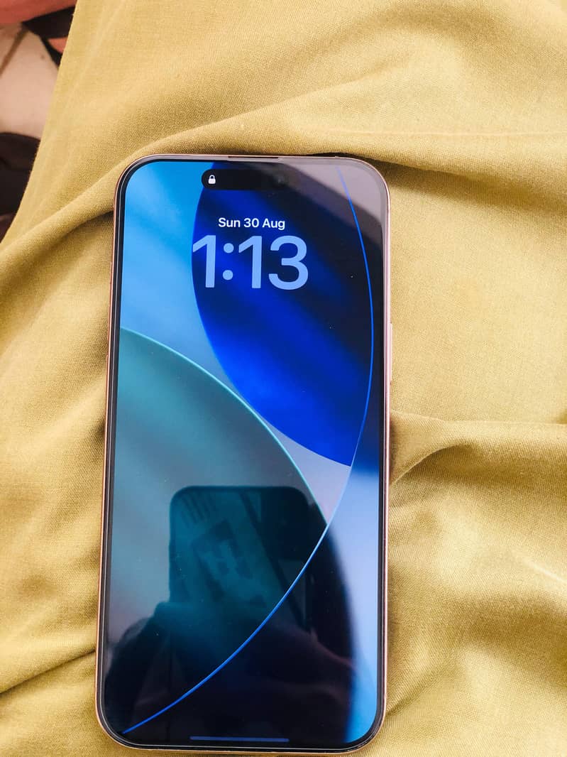 Apple iPhone 16 Pro Max 5