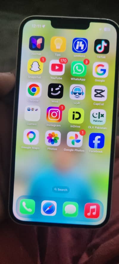 Apple iPhone 13