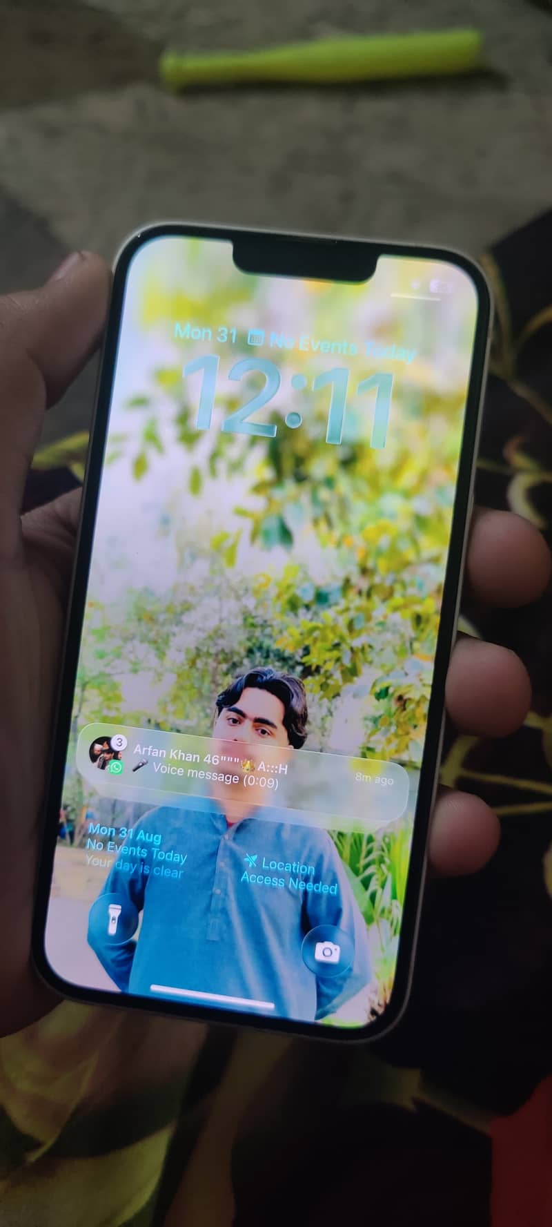 Apple iPhone 13 4