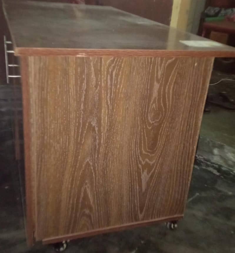 istari stand 3