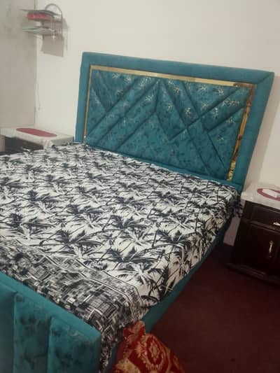 King size bed with mattress 8inch