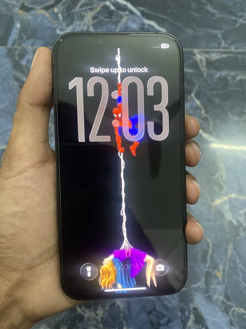 Apple iPhone 13 5