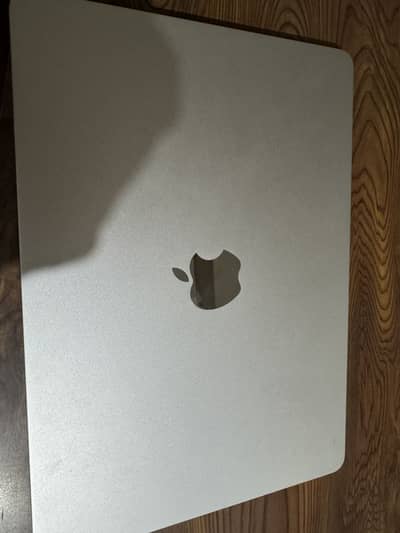 MacBook air m3 13
