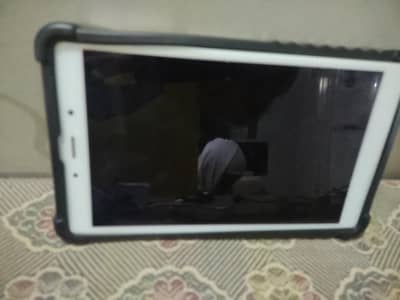 Samsung Galaxy tab A 8 inches