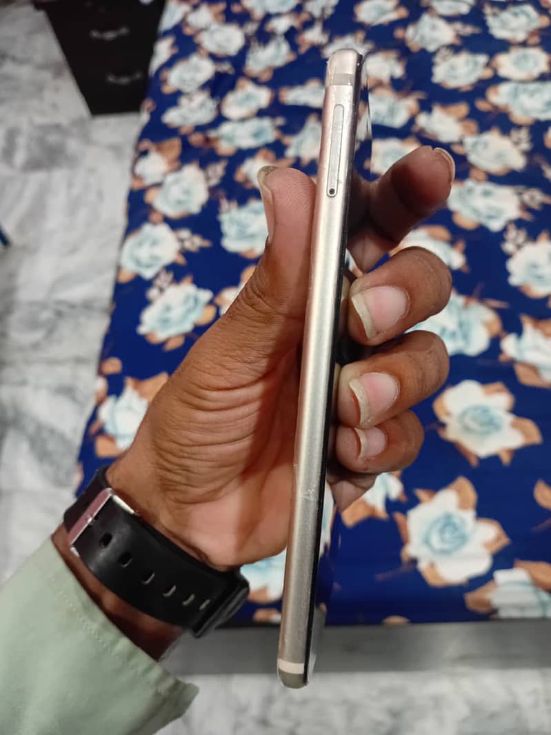 Huawei Nova 2 4