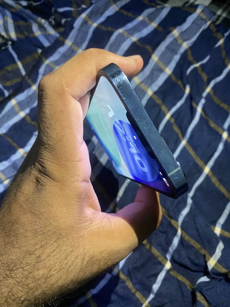 Apple iPhone 13 Pro Max 7