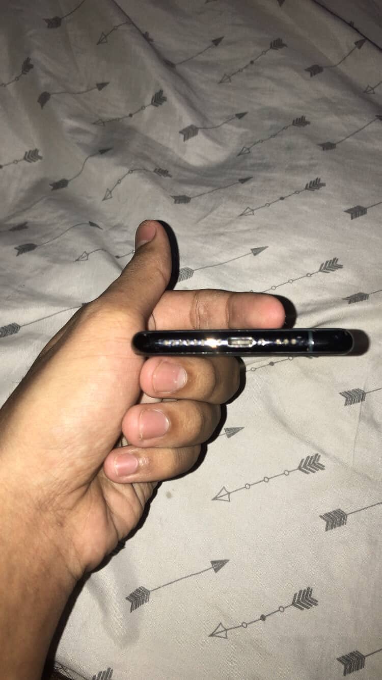 Apple iPhone 11 Pro 5