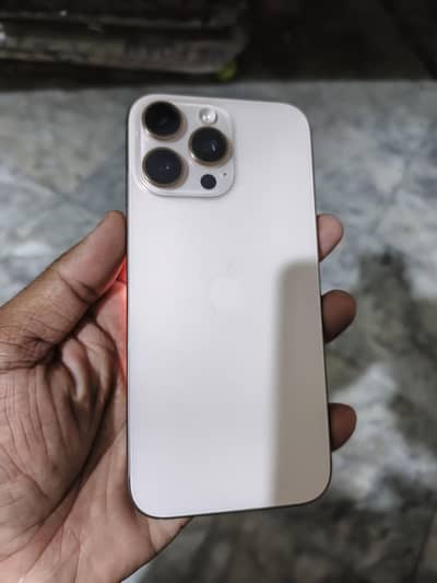 Apple iPhone 16 Pro Max
