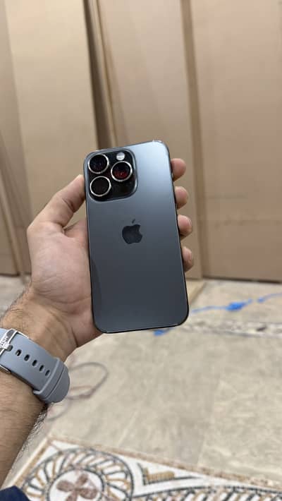 Apple iPhone 15 Pro