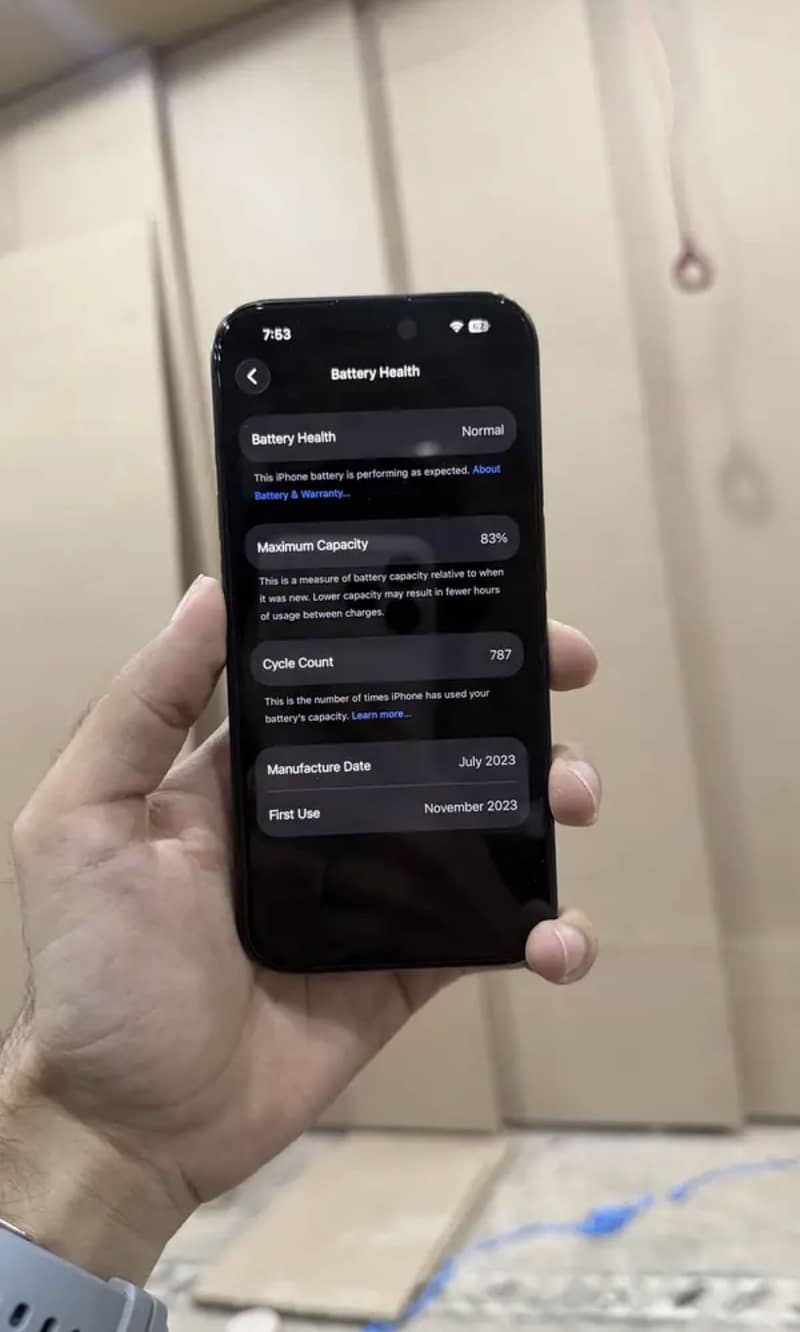Apple iPhone 15 Pro 2