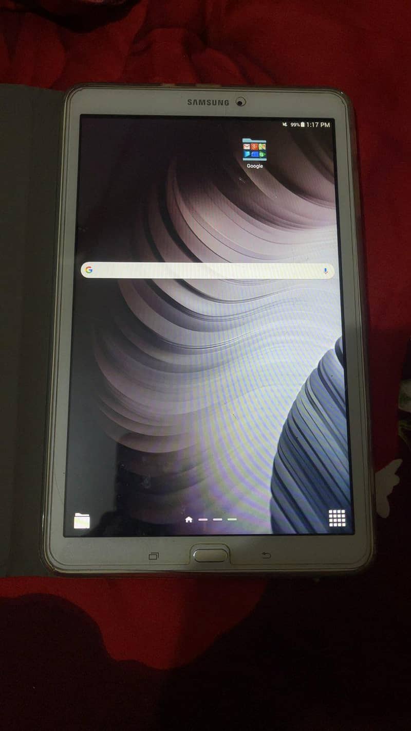Tablet  SM-T560 1