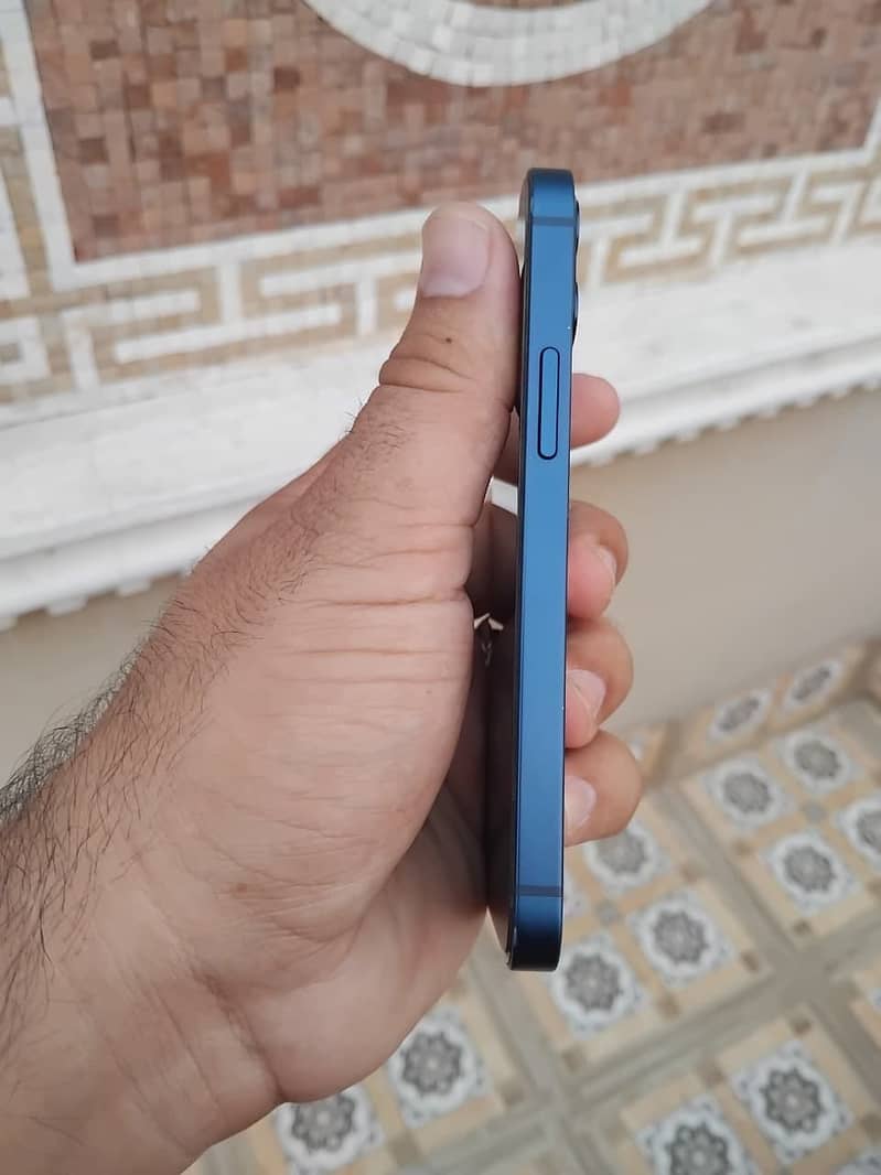 Apple iPhone 12 mini 5