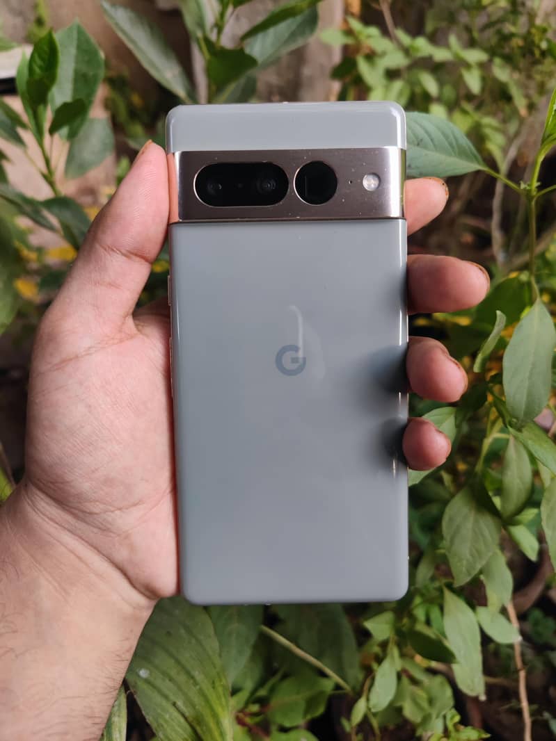 Google Pixel 7 Pro 2